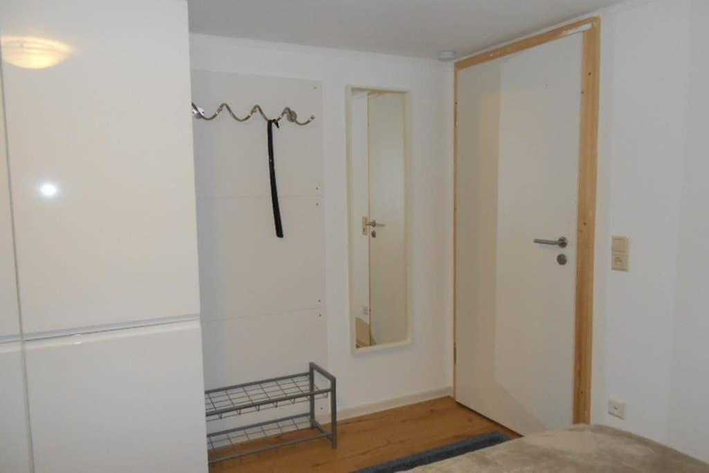 Zimmer In Direkter Naehe Zu Basel Grenzach-Wyhlen Luaran gambar